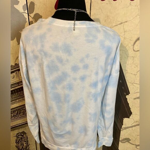 Fun tie-die sweater by True Craft in size XL - Picture 2 of 2